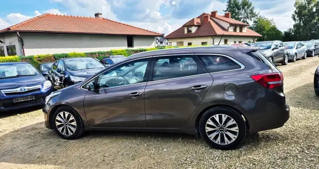 KIA Ceed 1.6 GDI ISG SW Platinum Edition