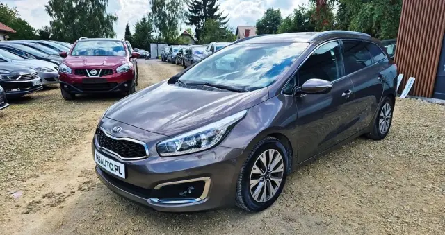 KIA Ceed 1.6 GDI ISG SW Platinum Edition