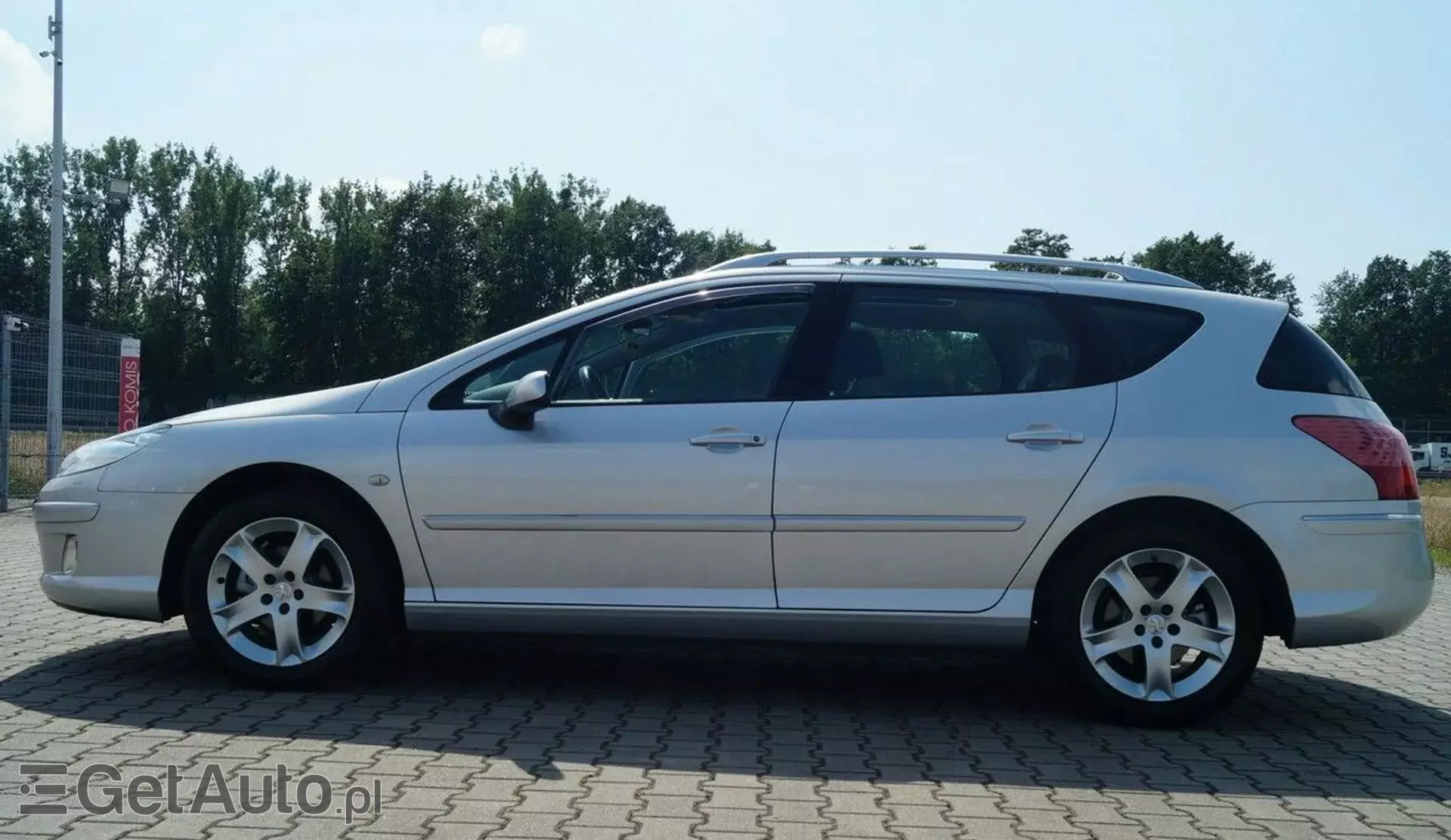 PEUGEOT 407 