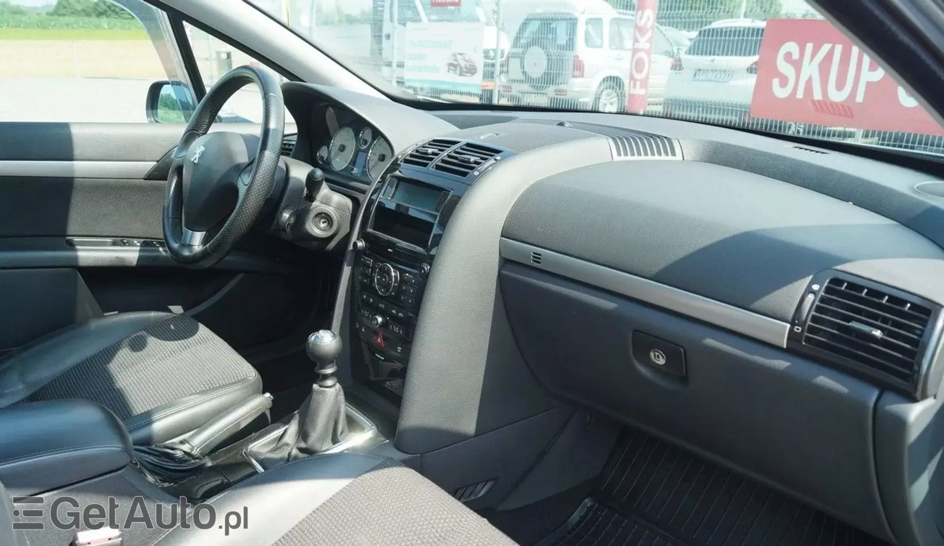 PEUGEOT 407 