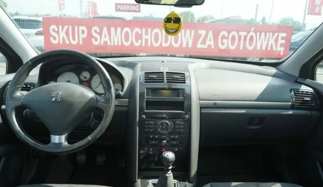 PEUGEOT 407 