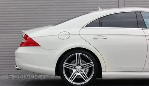 MERCEDES-BENZ CLS 