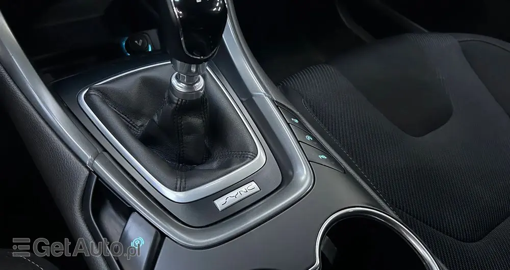 FORD Mondeo 1.5 EcoBoost Titanium