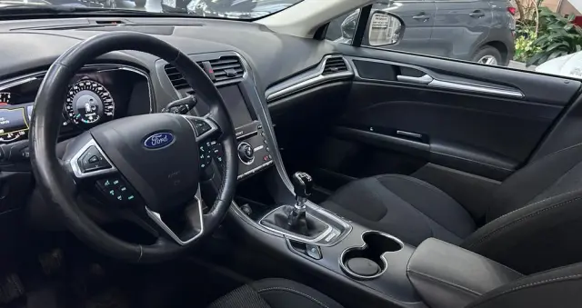 FORD Mondeo 1.5 EcoBoost Titanium