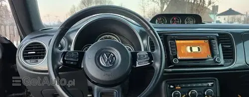 VOLKSWAGEN Beetle 