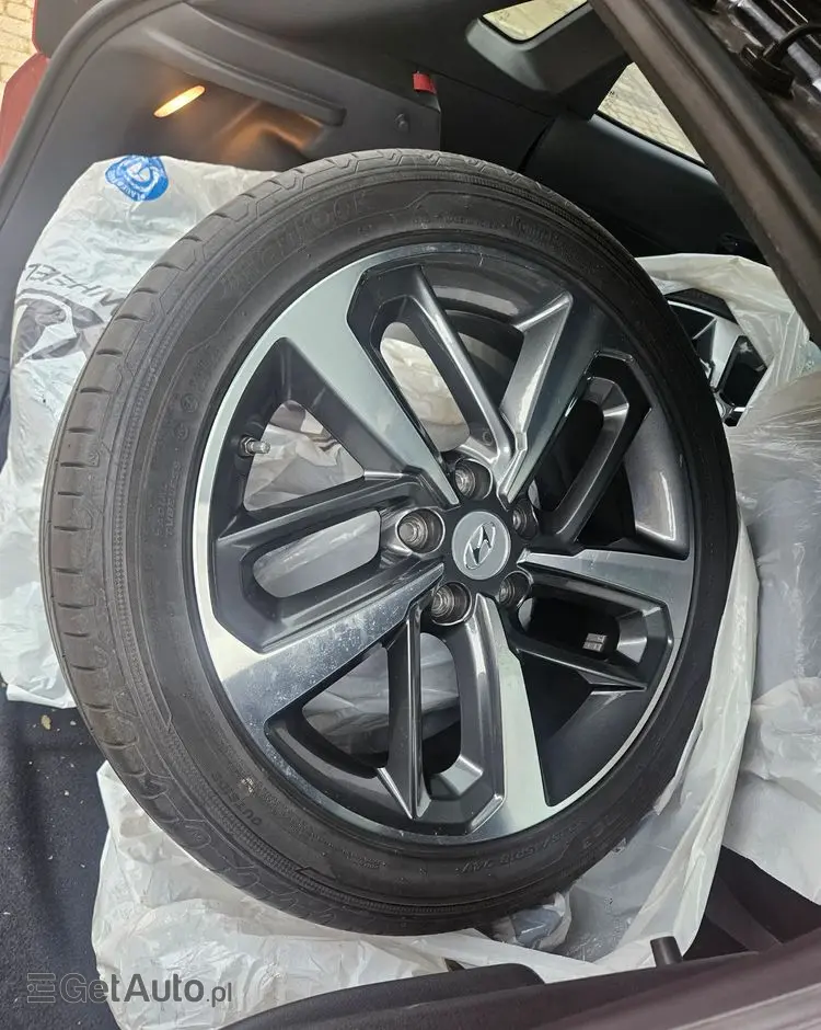 HYUNDAI Kona 1.6 T-GDI DCT Unique+