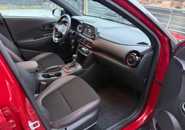 HYUNDAI Kona 1.6 T-GDI DCT Unique+