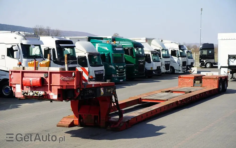 NOOTEBOOM NISKOPODWOZIE / ROZPINANA / TIEFBETT / ROZCIĄGANA / LAWETA / 19,5 M / DMC:  55 TON / 