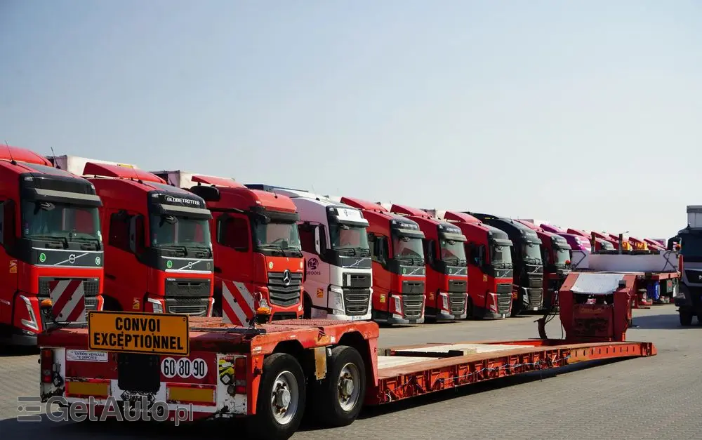 NOOTEBOOM NISKOPODWOZIE / ROZPINANA / TIEFBETT / ROZCIĄGANA / LAWETA / 19,5 M / DMC:  55 TON / 