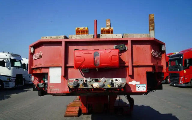 NOOTEBOOM NISKOPODWOZIE / ROZPINANA / TIEFBETT / ROZCIĄGANA / LAWETA / 19,5 M / DMC:  55 TON / 