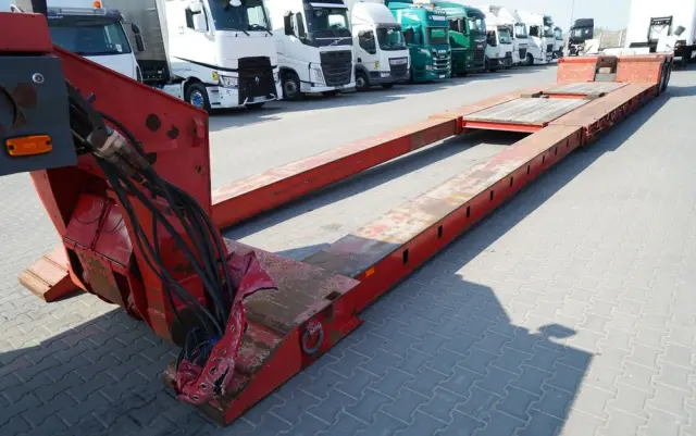 NOOTEBOOM NISKOPODWOZIE / ROZPINANA / TIEFBETT / ROZCIĄGANA / LAWETA / 19,5 M / DMC:  55 TON / 
