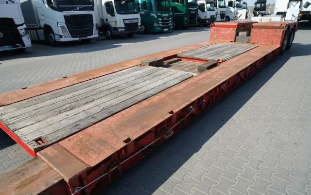 NOOTEBOOM NISKOPODWOZIE / ROZPINANA / TIEFBETT / ROZCIĄGANA / LAWETA / 19,5 M / DMC:  55 TON / 