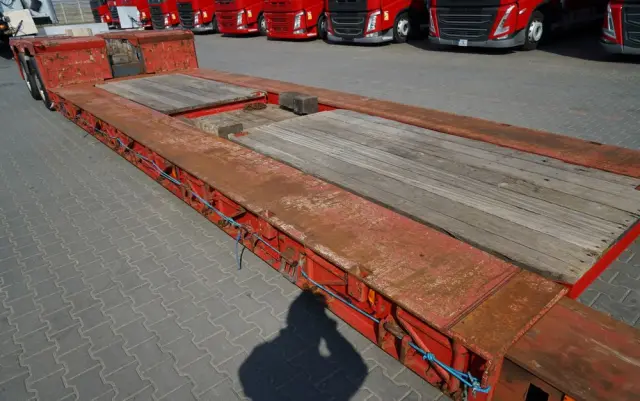 NOOTEBOOM NISKOPODWOZIE / ROZPINANA / TIEFBETT / ROZCIĄGANA / LAWETA / 19,5 M / DMC:  55 TON / 