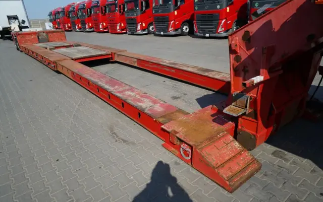 NOOTEBOOM NISKOPODWOZIE / ROZPINANA / TIEFBETT / ROZCIĄGANA / LAWETA / 19,5 M / DMC:  55 TON / 