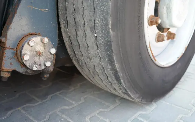 NOOTEBOOM NISKOPODWOZIE / ROZPINANA / TIEFBETT / ROZCIĄGANA / LAWETA / 19,5 M / DMC:  55 TON / 