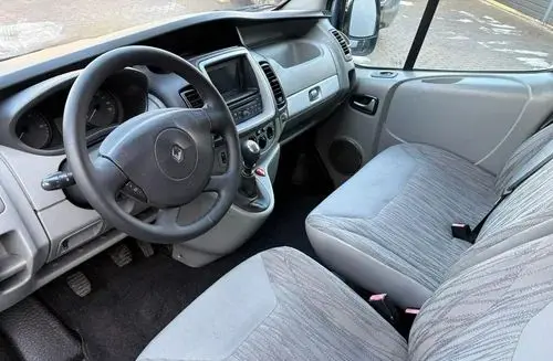 NISSAN Primastar 