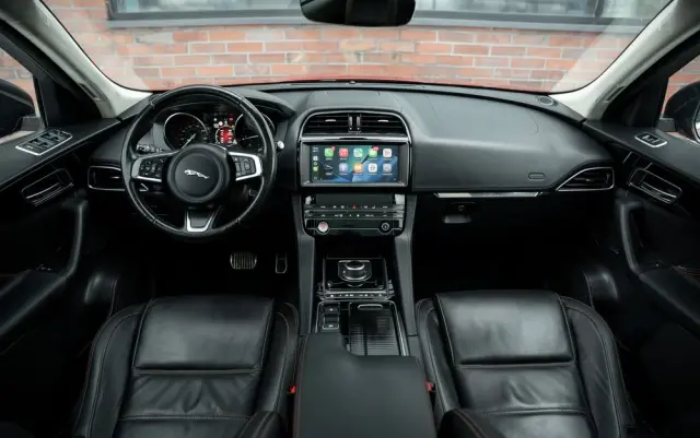 JAGUAR F-Pace 25d AWD Prestige