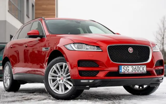 JAGUAR F-Pace 25d AWD Prestige