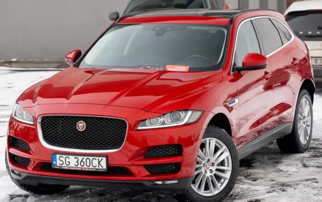 JAGUAR F-Pace 25d AWD Prestige