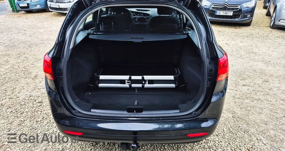 KIA Ceed Cee'd 1.6 GDI XL