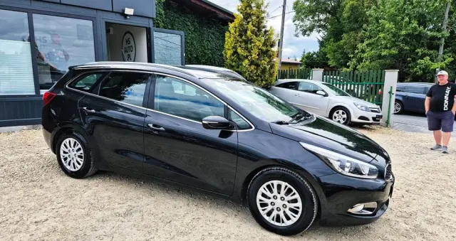 KIA Ceed Cee'd 1.6 GDI XL