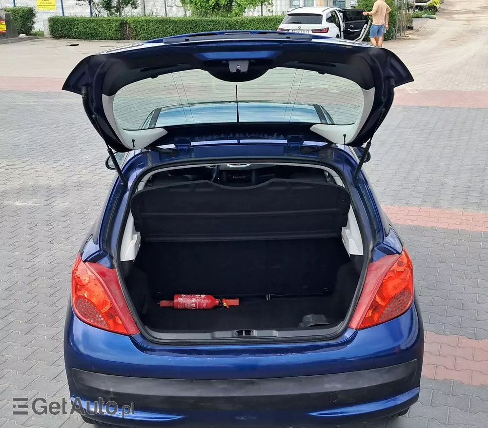 PEUGEOT 207 1.4 16V Trendy