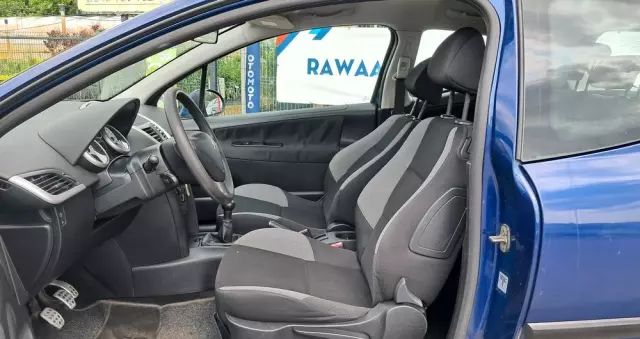 PEUGEOT 207 1.4 16V Trendy