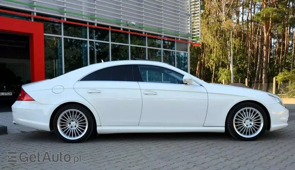 MERCEDES-BENZ CLS 