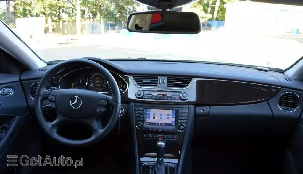 MERCEDES-BENZ CLS 