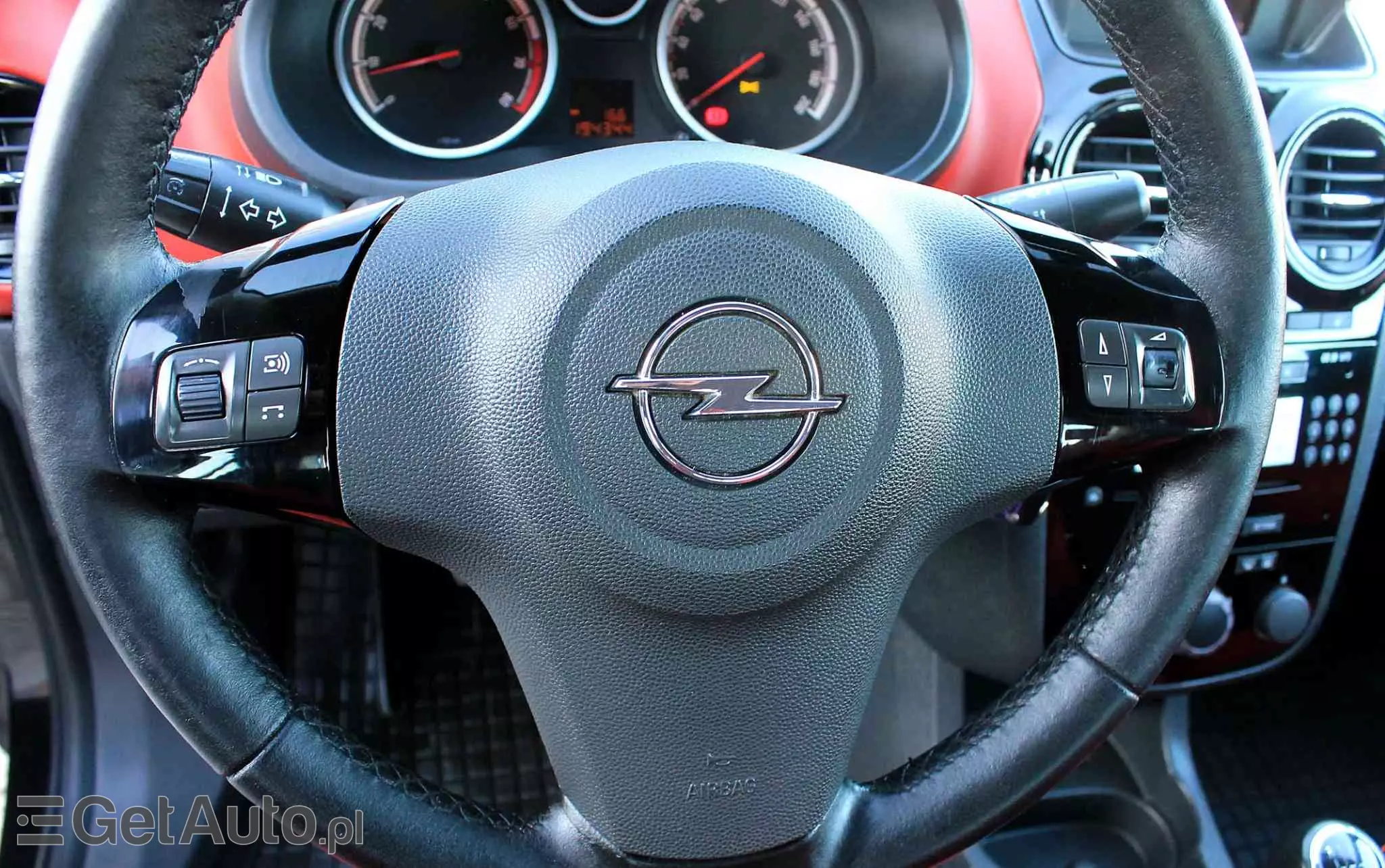 OPEL Corsa 1.4 16V Enjoy