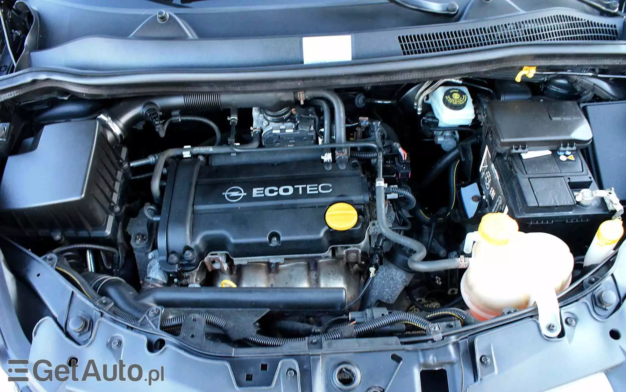 OPEL Corsa 1.4 16V Enjoy