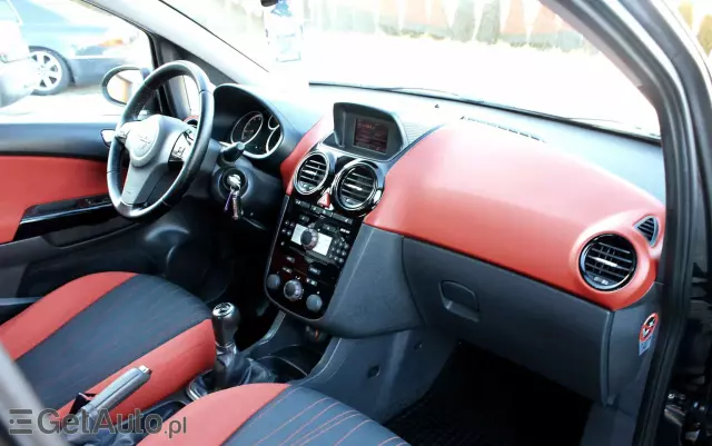 OPEL Corsa 1.4 16V Enjoy