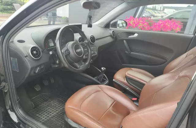 AUDI A1 1.6 TDI (116 KM)