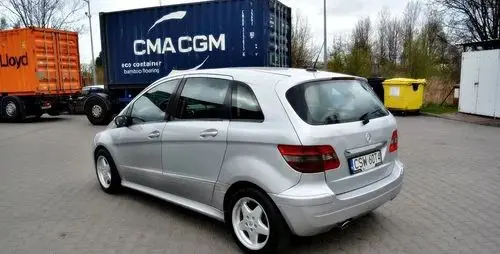 MERCEDES-BENZ Klasa B 