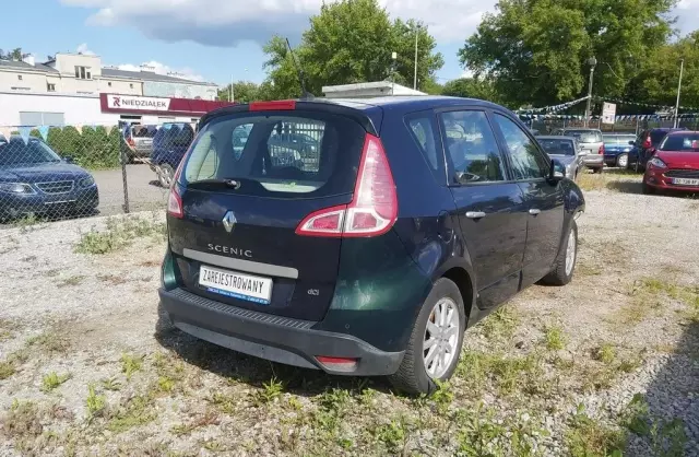RENAULT Scenic 