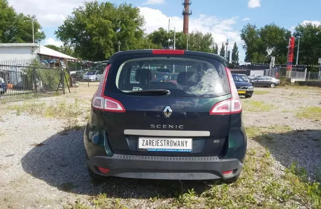 RENAULT Scenic 