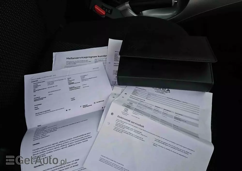 TOYOTA Auris 1.6 Sol