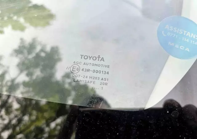 TOYOTA Auris 1.6 Sol