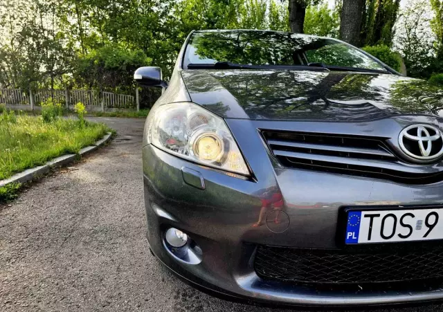 TOYOTA Auris 1.6 Sol