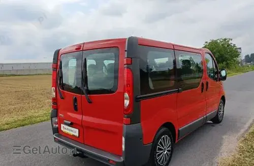 OPEL Vivaro 