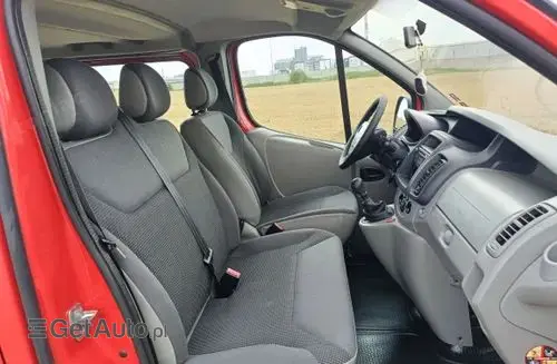 OPEL Vivaro 