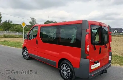 OPEL Vivaro 