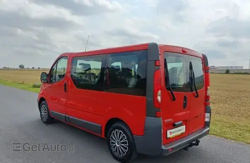 OPEL Vivaro 