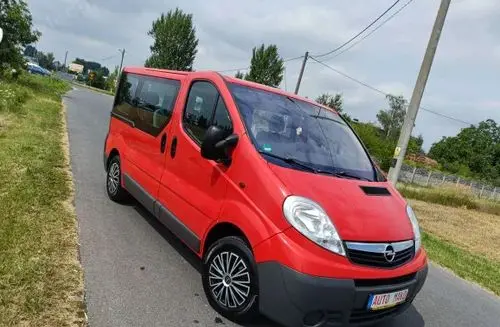 OPEL Vivaro 