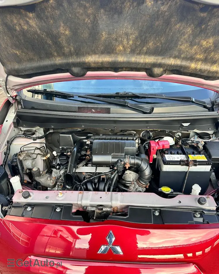 MITSUBISHI Space Star 