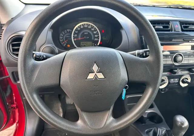 MITSUBISHI Space Star 