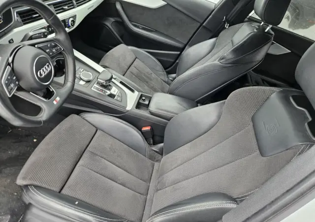 AUDI S4 Avant 3.0 TFSI quattro tiptronic