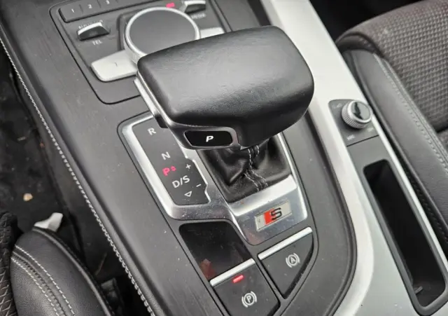 AUDI S4 Avant 3.0 TFSI quattro tiptronic