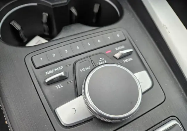 AUDI S4 Avant 3.0 TFSI quattro tiptronic