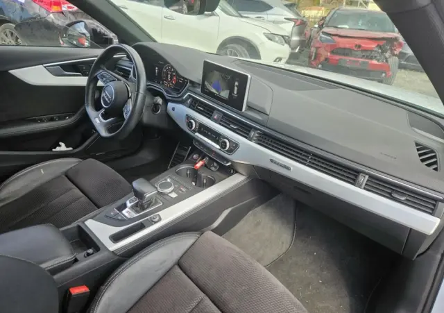 AUDI S4 Avant 3.0 TFSI quattro tiptronic